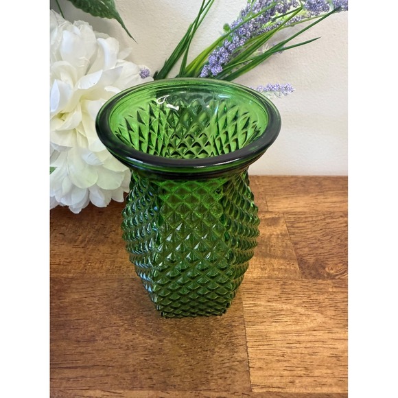 Vintage Mid‎ Century Modern Green Glass Vase Diamond Quilted Retro Emerald  MCM - Picture 3 of 6